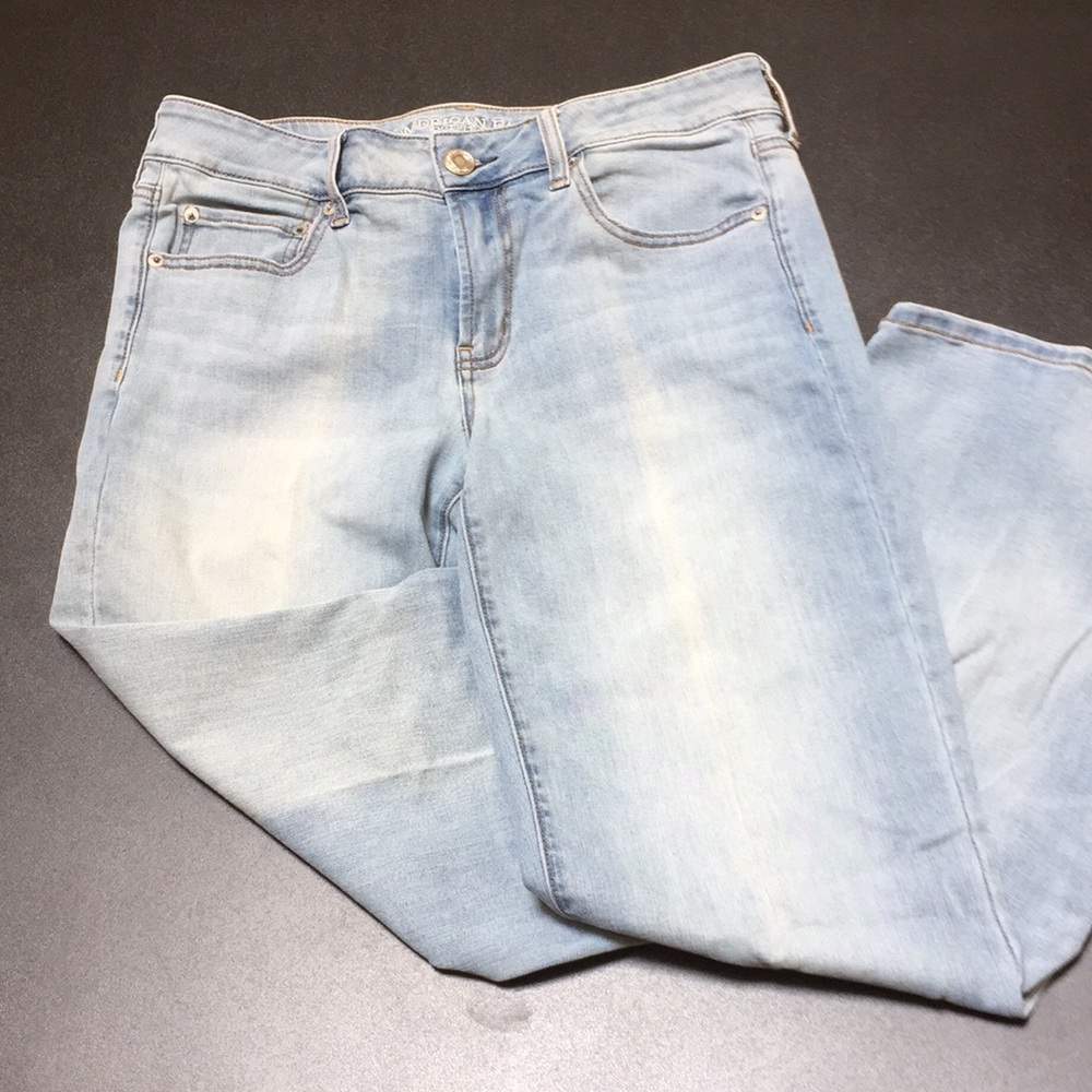 American Eagle Boyfriend Jeans EUC